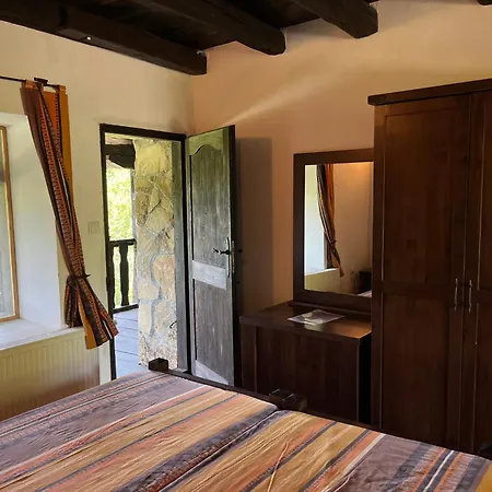 Agriturismo Hidden Paradise تريفنا