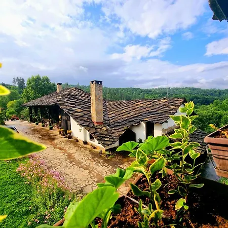 مزرعة للإقامة Agriturismo Hidden Paradise