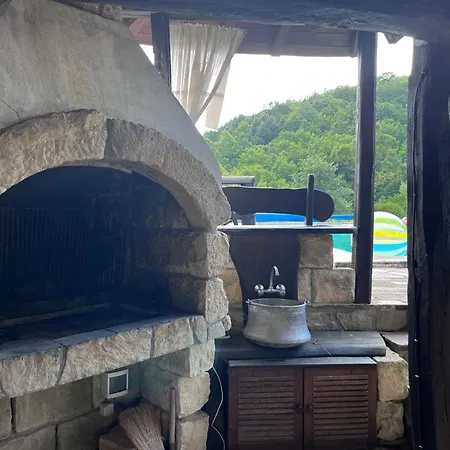 مزرعة للإقامة Agriturismo Hidden Paradise *